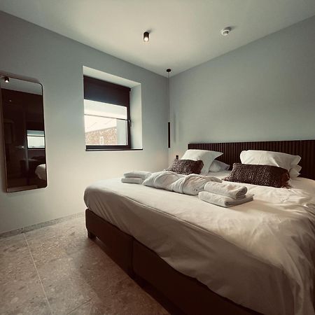 Domaine Sur Les Sarts Hotel Ohey Екстериор снимка