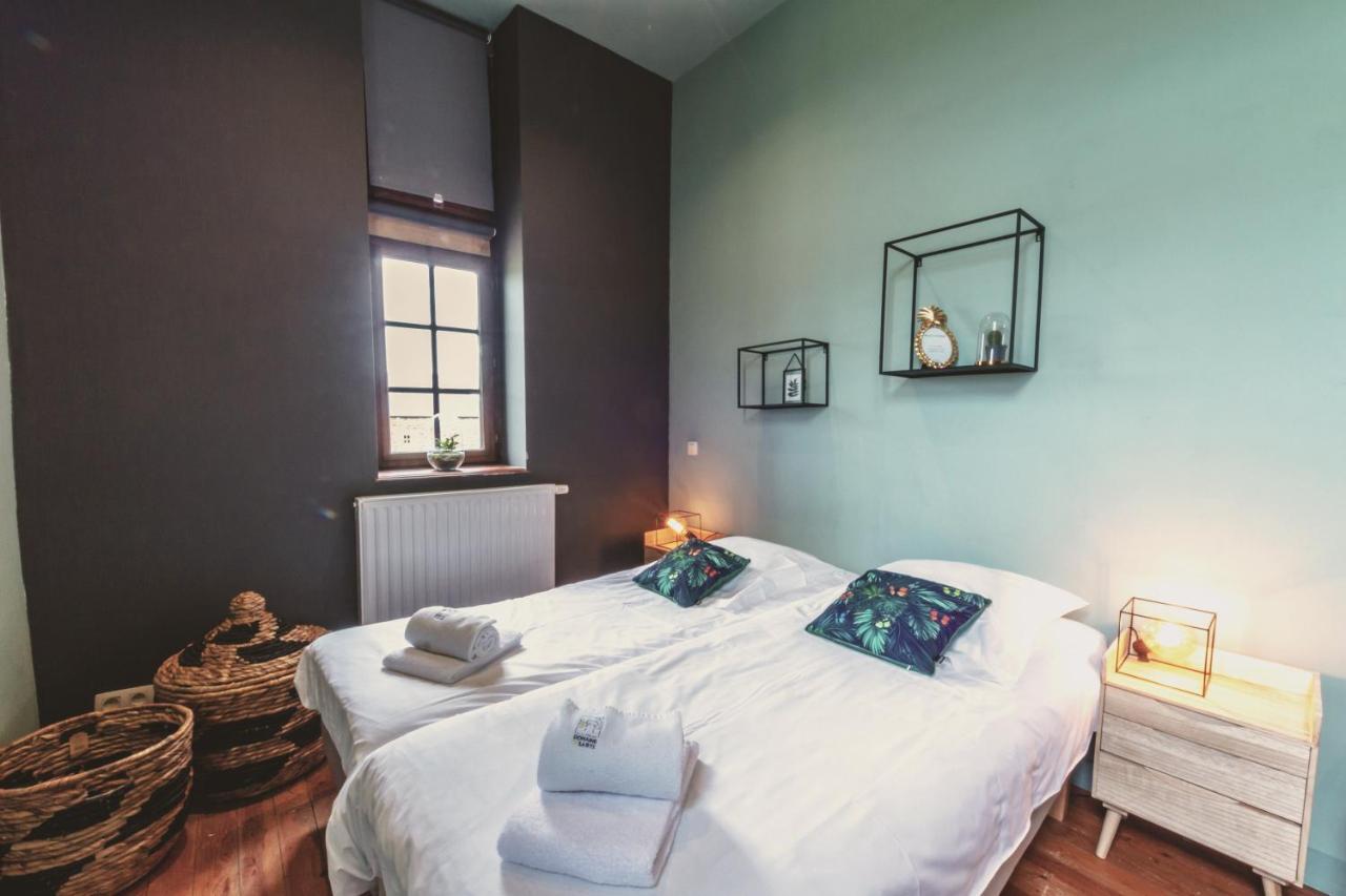 Domaine Sur Les Sarts Hotel Ohey Екстериор снимка