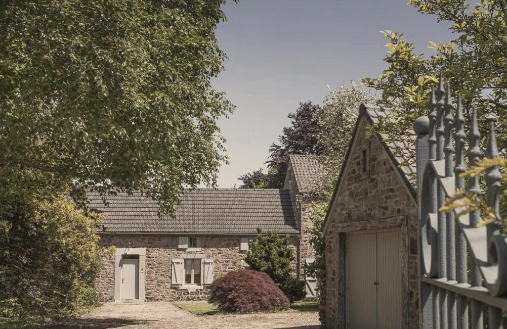 Domaine Sur Les Sarts Hotel Ohey Екстериор снимка