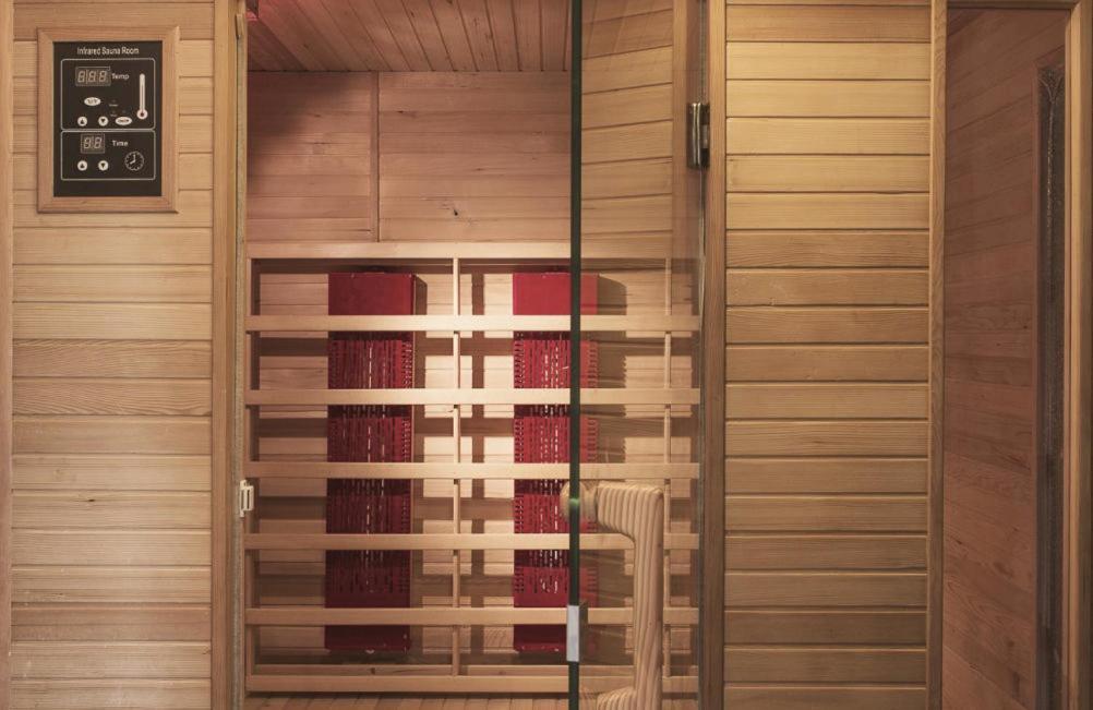Domaine Sur Les Sarts Hotel Ohey Екстериор снимка