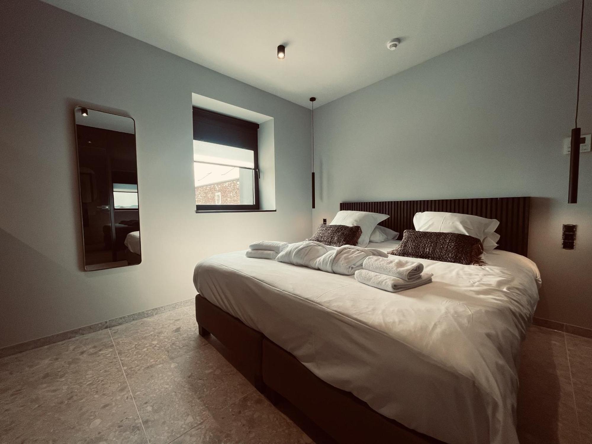 Domaine Sur Les Sarts Hotel Ohey Екстериор снимка